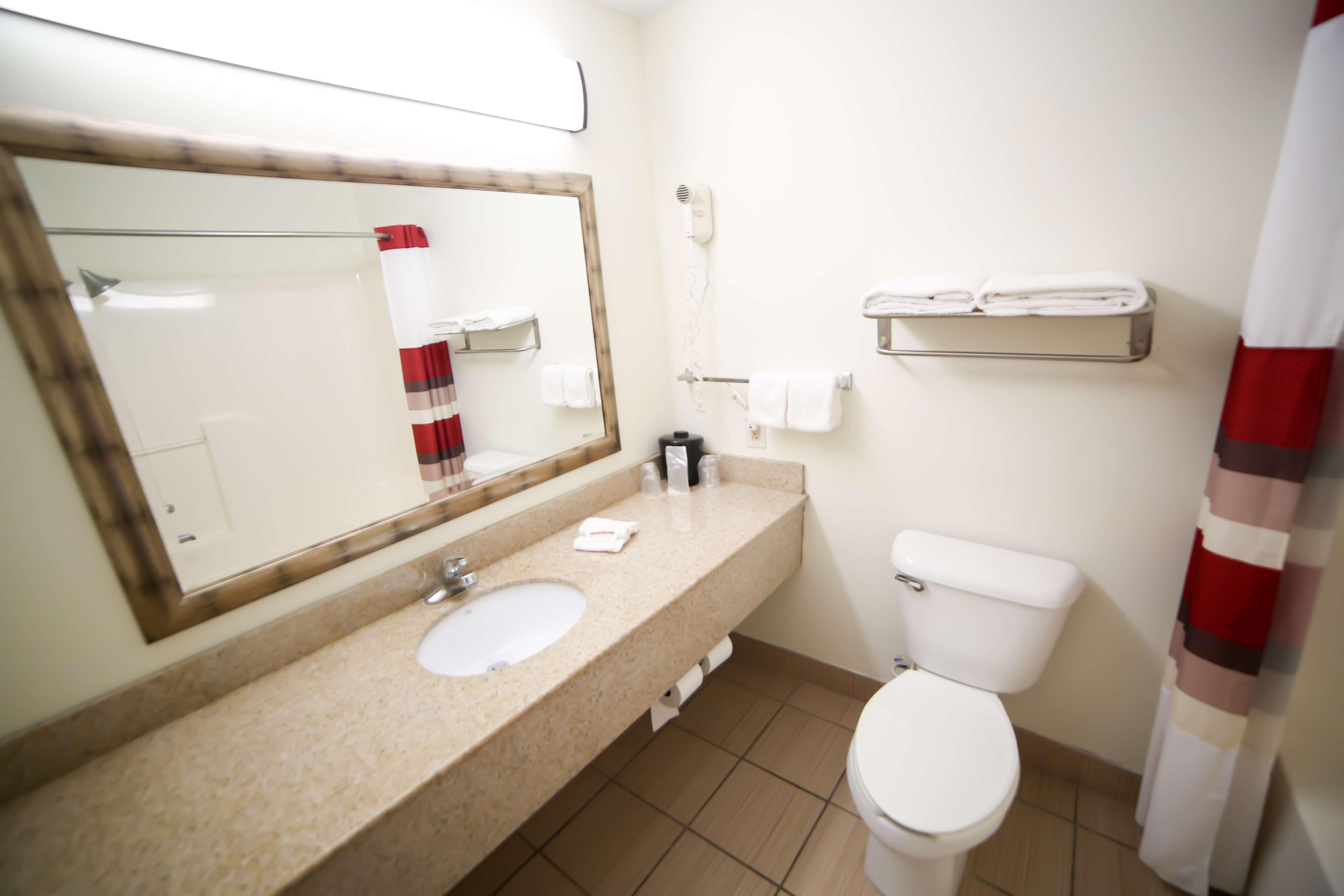 Best Western Plus Boardman Inn & Suites Poland Exterior photo